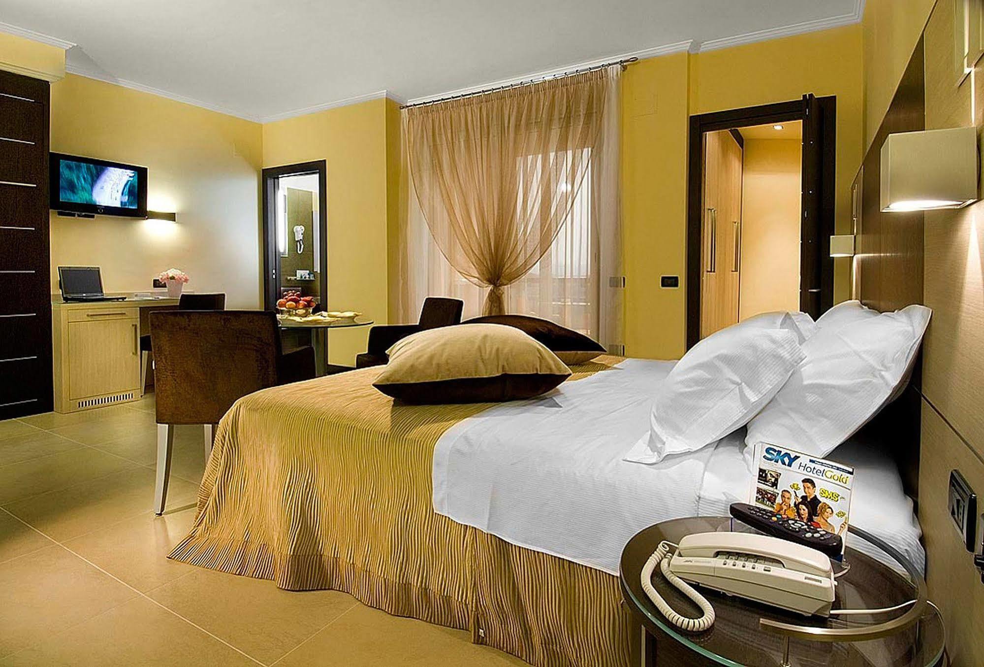 Hotel Imperial San Benedetto del Tronto Eksteriør bilde